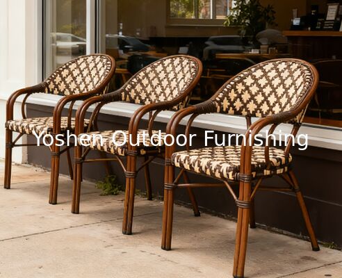 كرسي مقهى فرنسي هندسي على طراز باريسي من الخيزران لتناول الطعام في الهواء الطلق