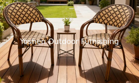 كرسي مقهى فرنسي هندسي على طراز باريسي من الخيزران لتناول الطعام في الهواء الطلق