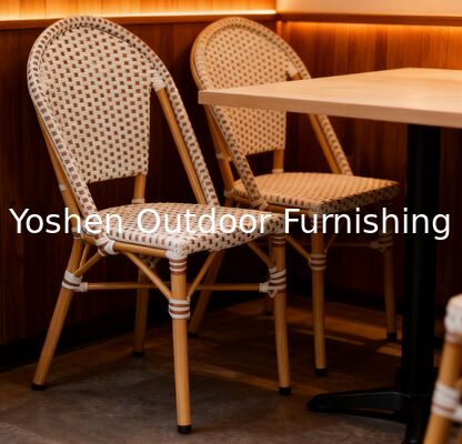 كرسي فرنسي أبيض أنيق للكافيه والمطاعم